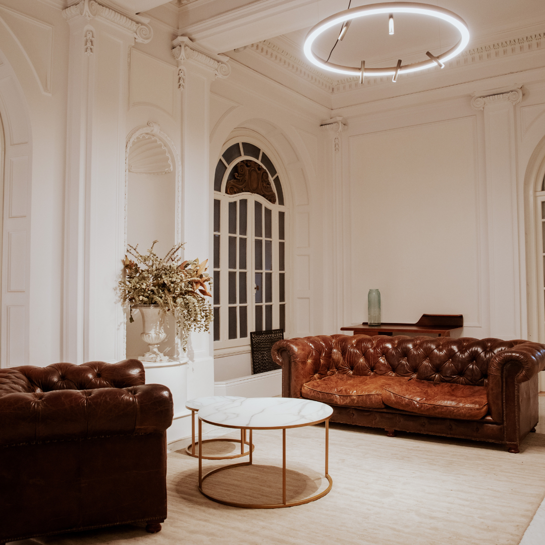 How to Decorate Your Home with a Minimalist Approach: Embracing Simplicity and Functionality